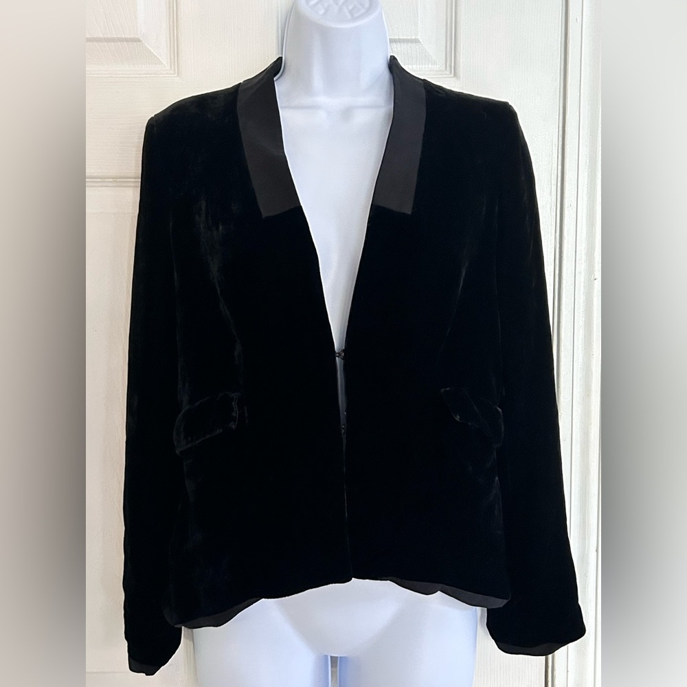 Tory Burch black silk velvet jacket sz 0